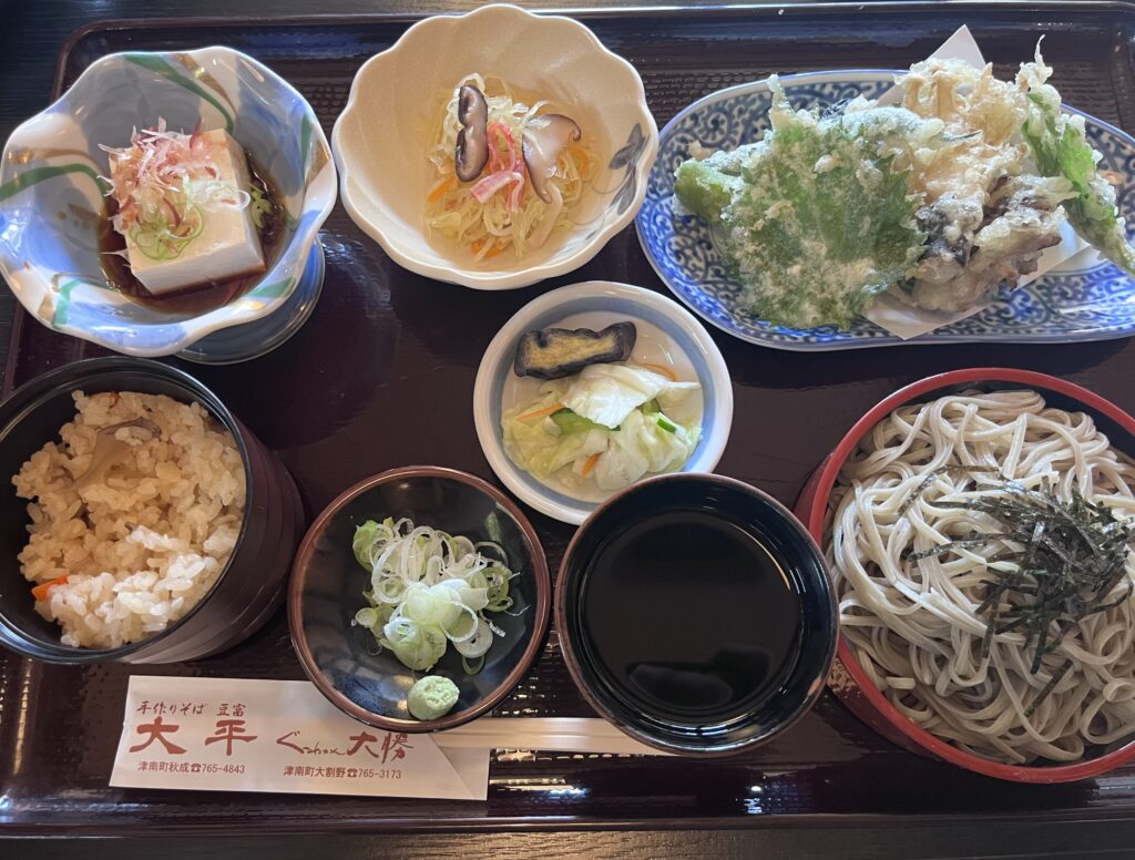 秋山定食