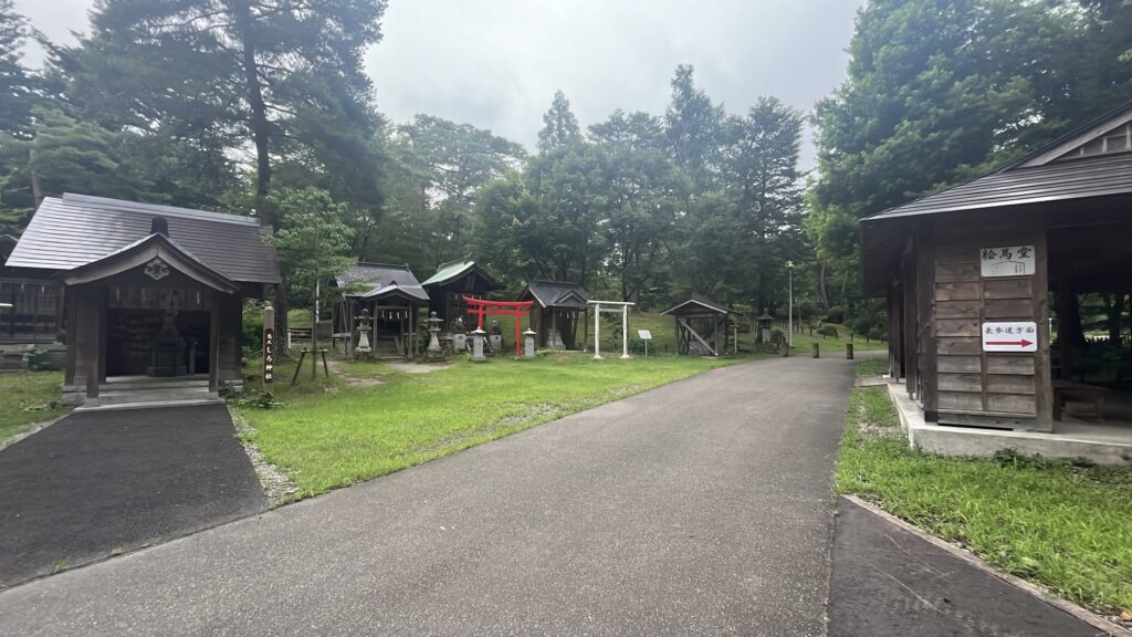 悠久山公園への道