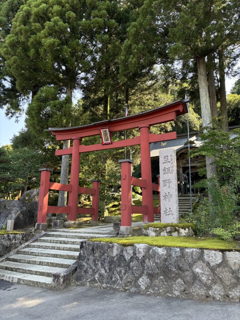 正面の鳥居