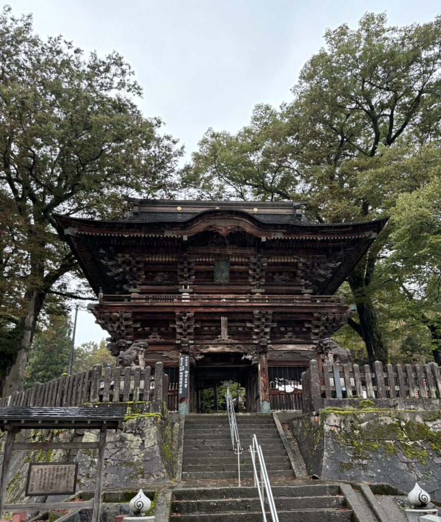 浦佐毘沙門堂【普光寺】日本の奇祭が行われる場所