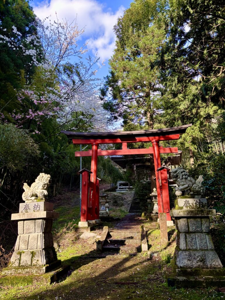熊野神社の鳥居