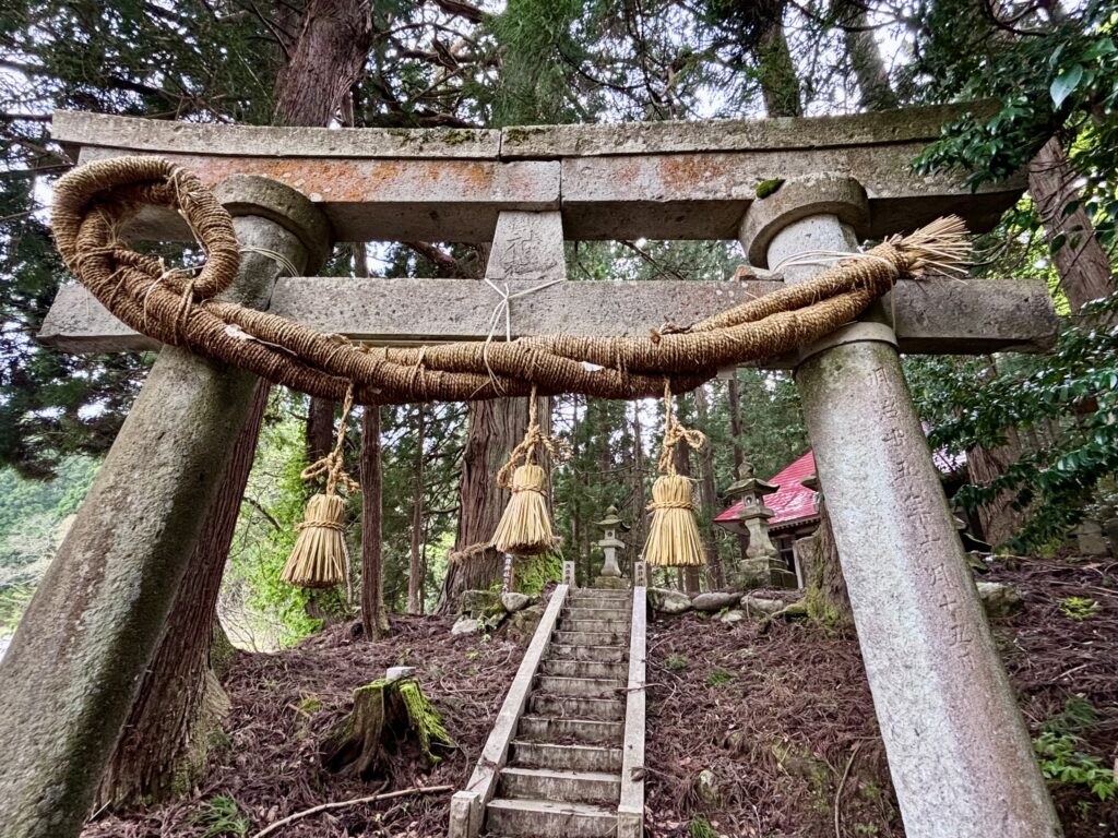 鳥居