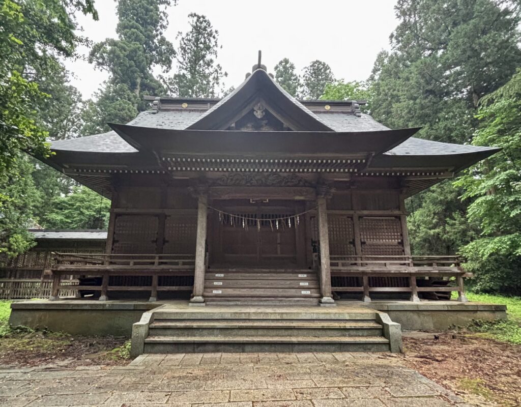 加茂市【長瀬神社】六角形の神輿を担いで町を練り歩く