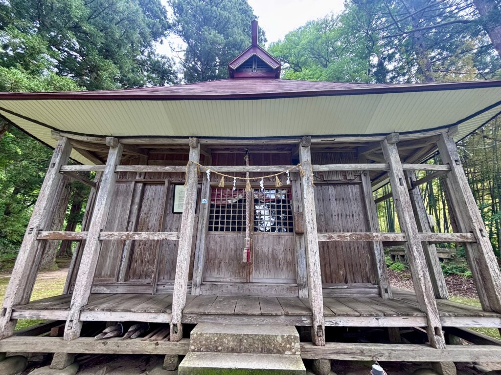 拝殿
