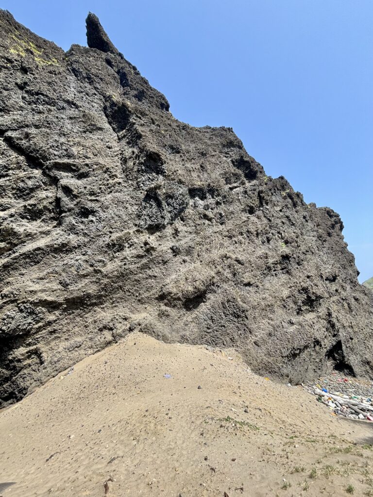 雷岩