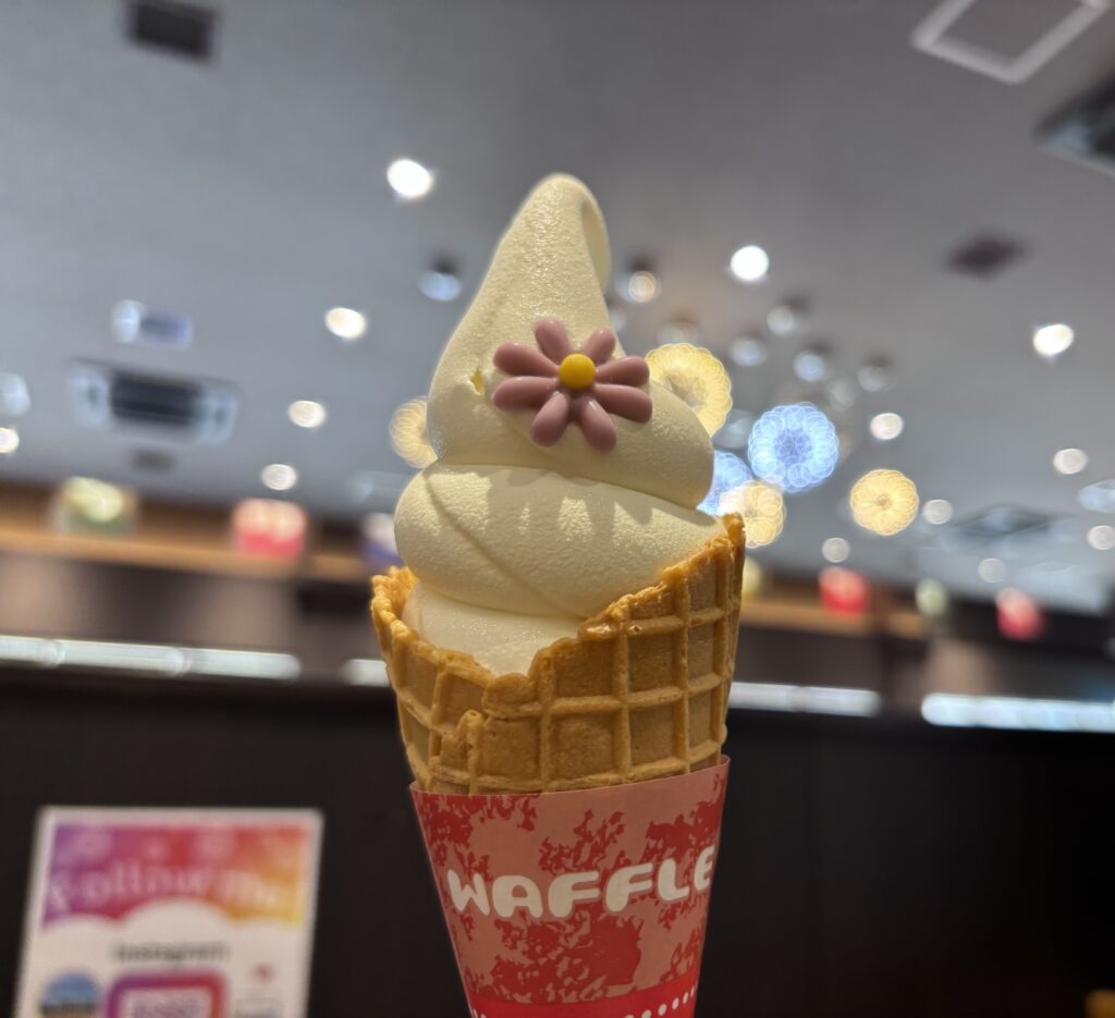 【マルマリ・カフェ】長岡花火ソフトクリーム