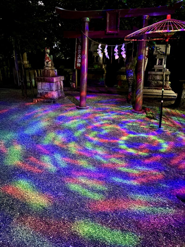 夜の境内３