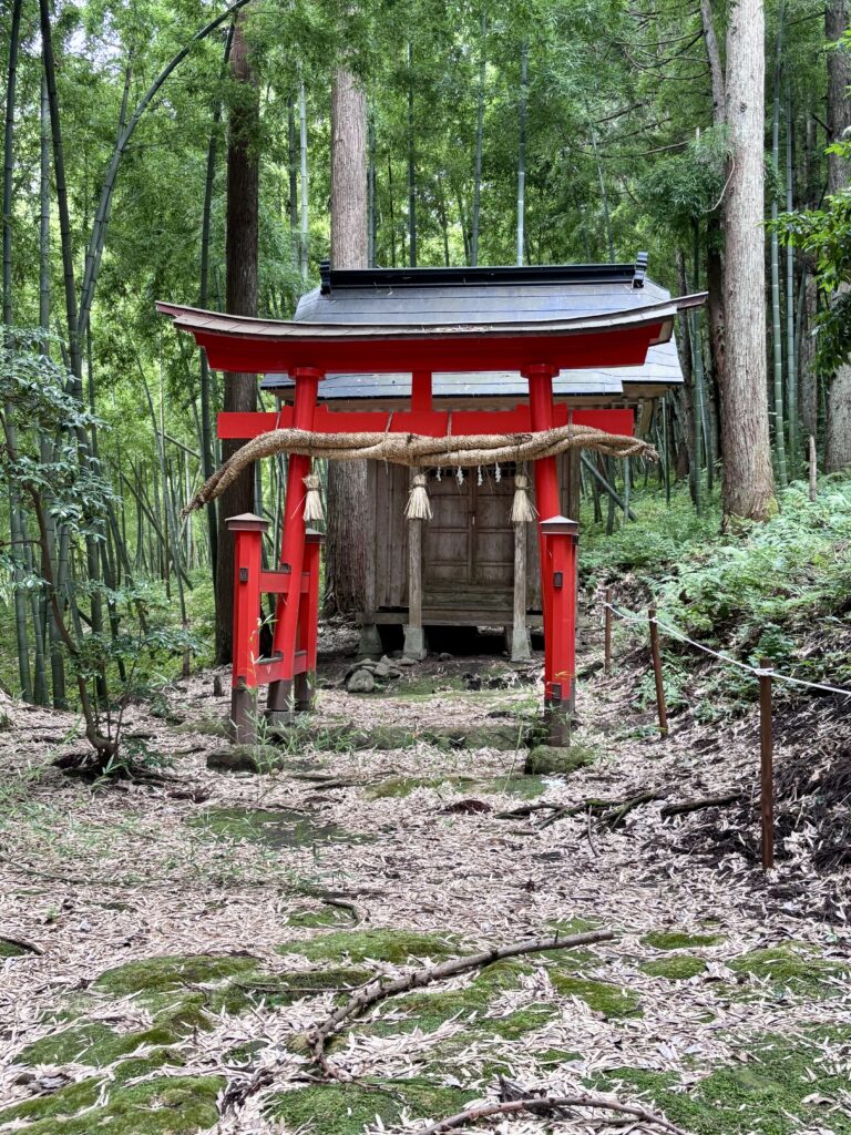 拝殿1