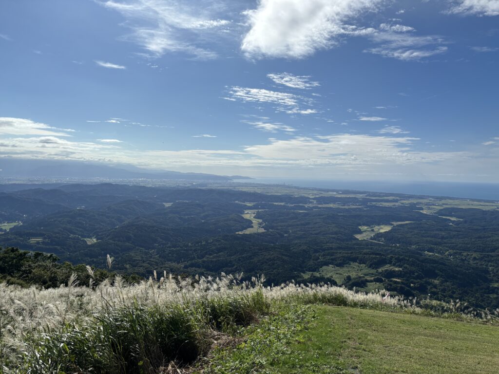 尾神岳パラグライダー基地からの景色２