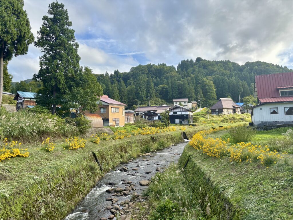 越道川沿い1
