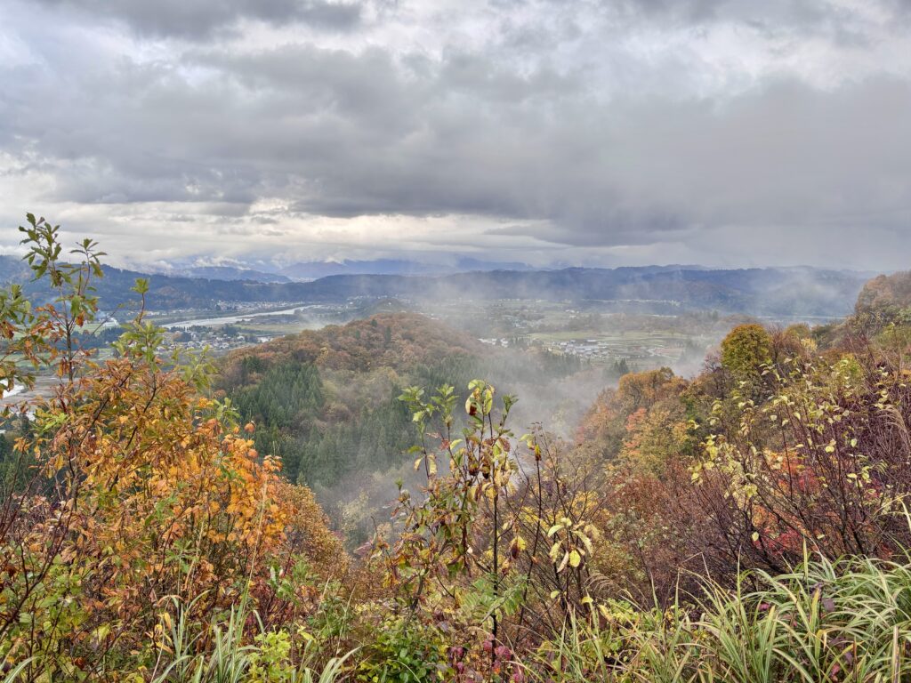 沢山ポケットパークからの景色2(紅葉シーズン)