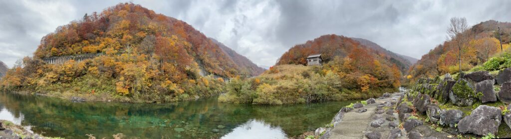 【十字峡親水公園】川遊びや絶景の穴場スポット