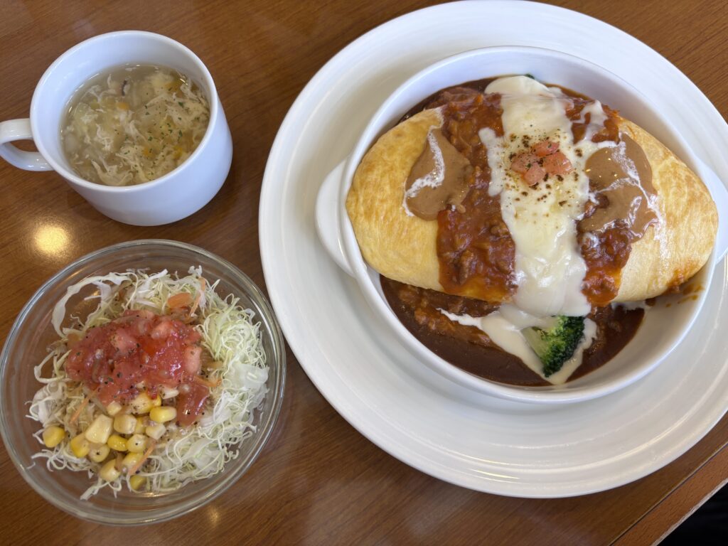 平日ランチセットオムライスグラタン