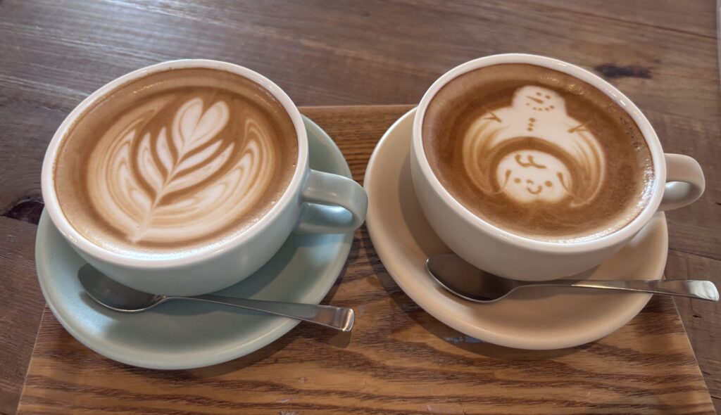 ＣＲＡＦＴＳＭＡＮｂｙＳＵＺＵＫＩＣＯＦＦＥＥのラテアート