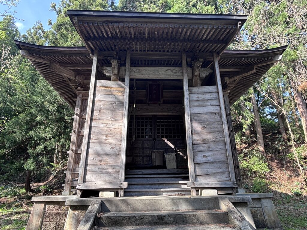 折立釈迦堂