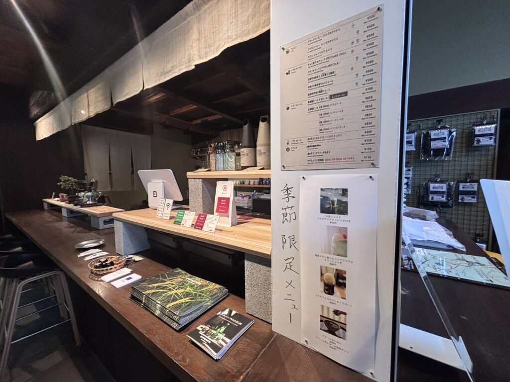 カフェ
