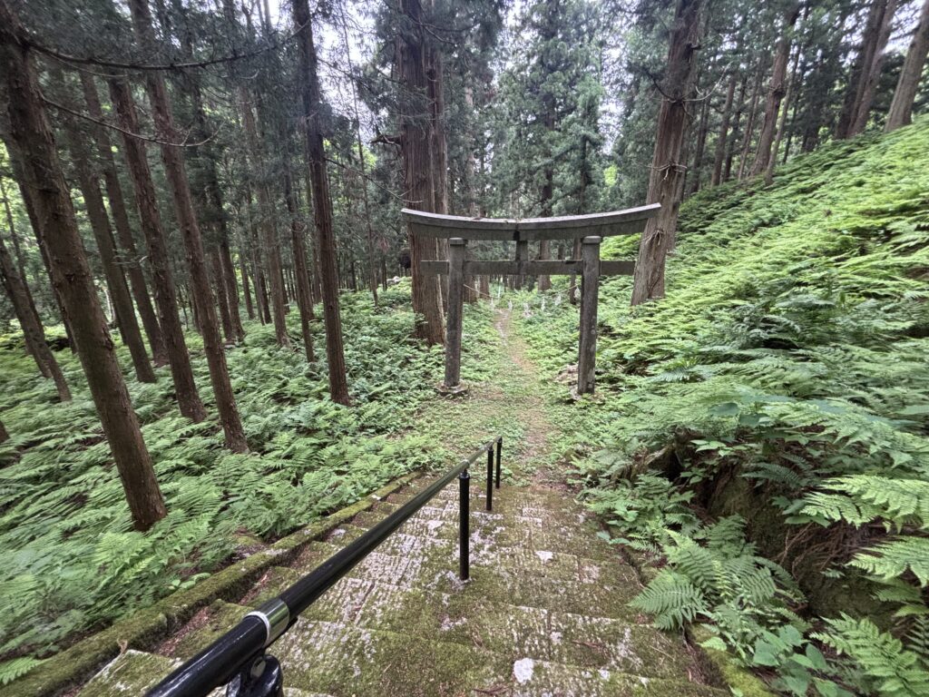 鳥居