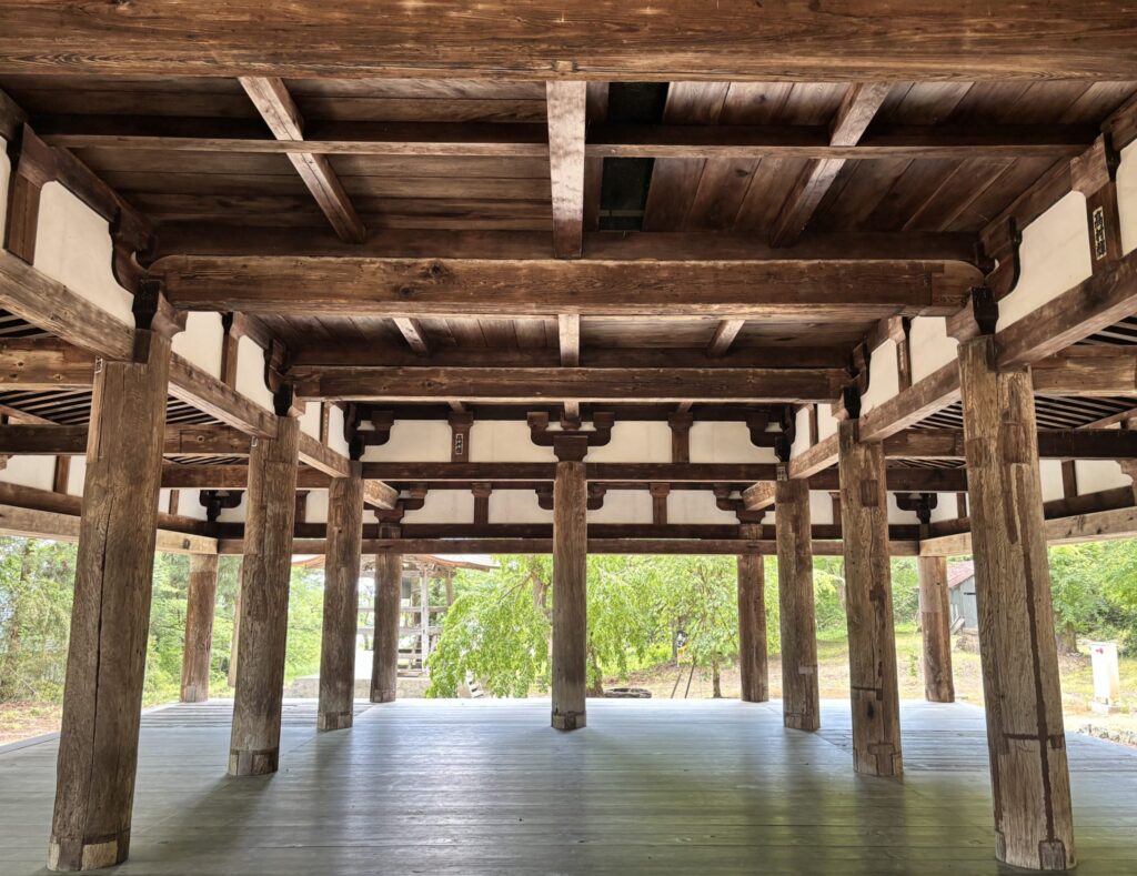 熊野神社長床2