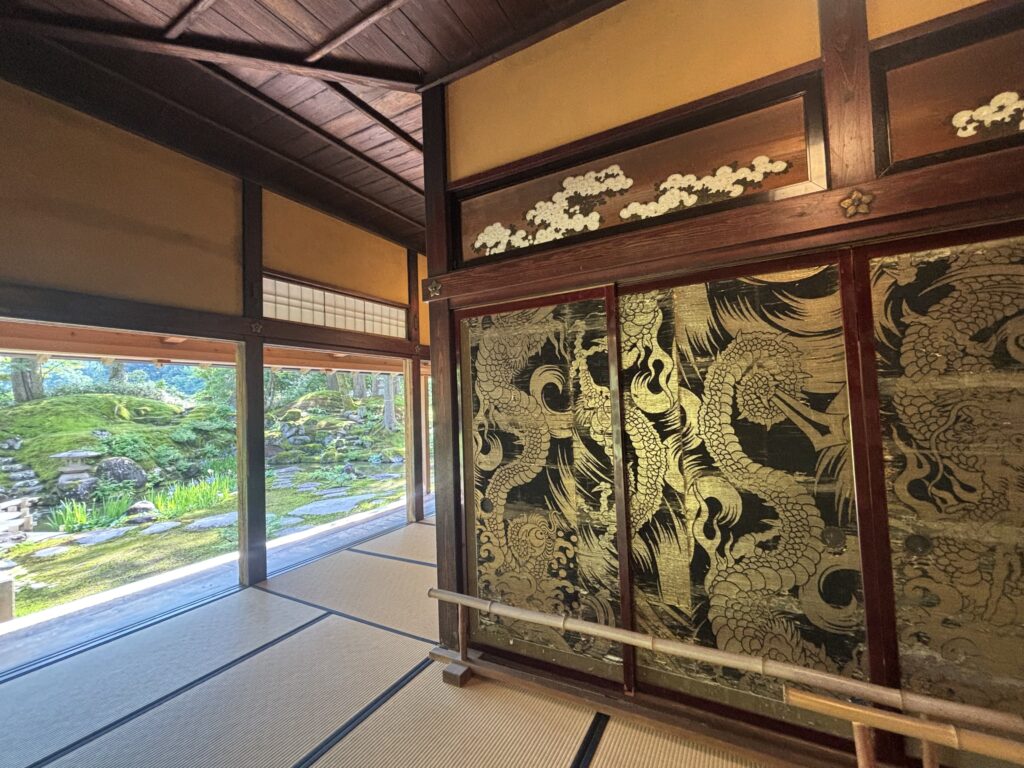畳廊下