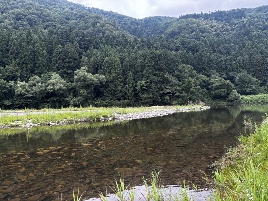 川