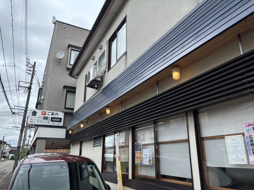 駐車場の案内看板