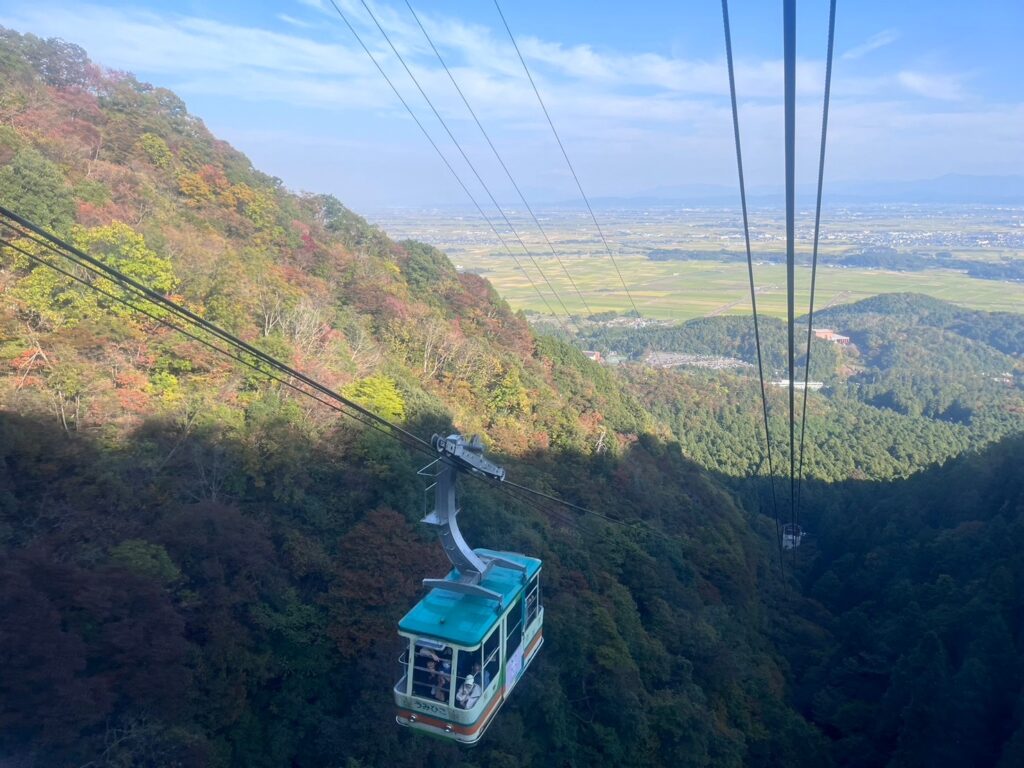 弥彦山ロープウェイ1