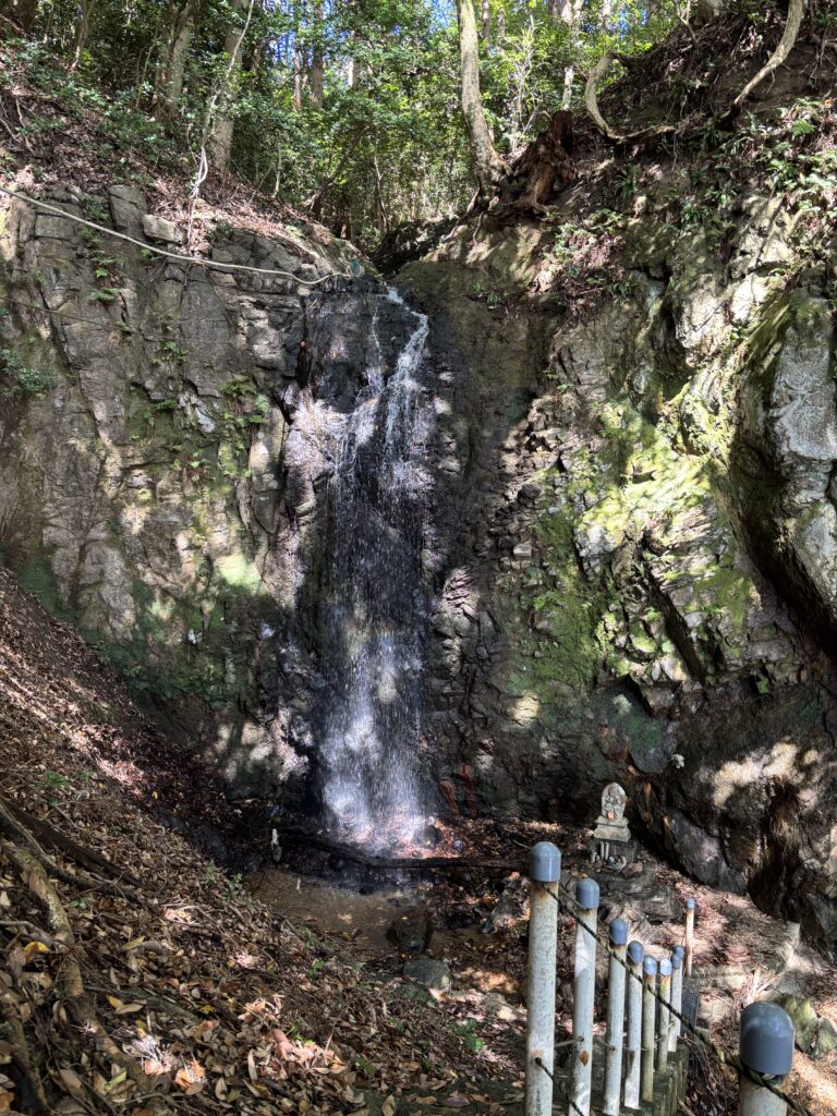 村上市【不動滝】